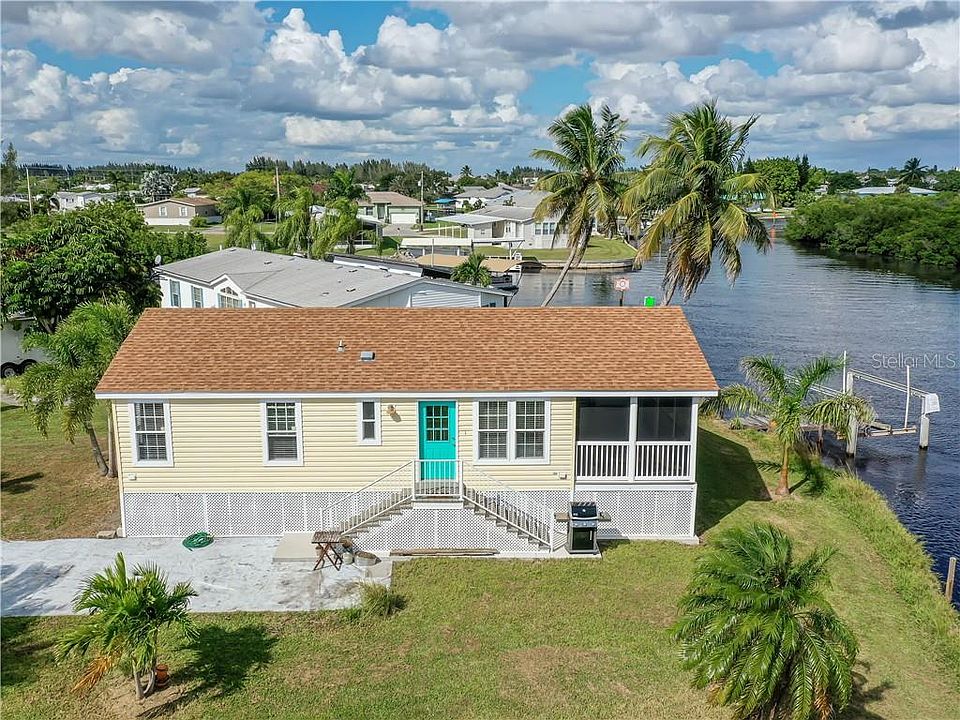 1st image of 536 Tahiti Ct