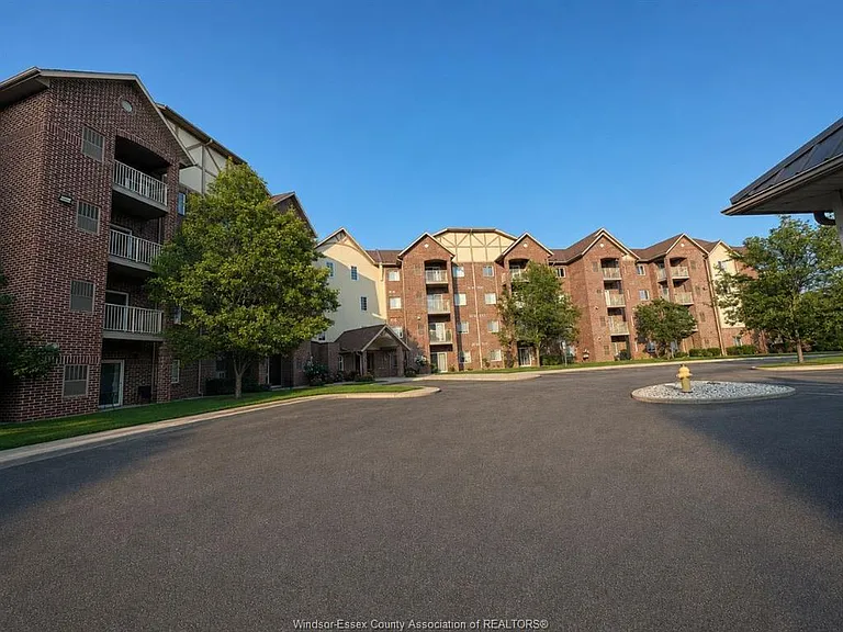 3160 Wildwood Dr #320 — Photo 1