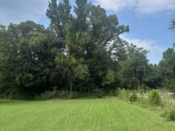 881 Saint John Ln, Baton Rouge, LA 70807