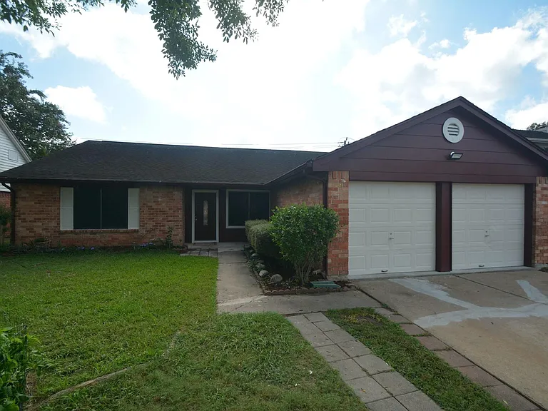 16335 Quail Echo Dr — Photo 1