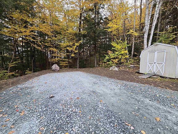 2nd image of 194 Algonquin Road