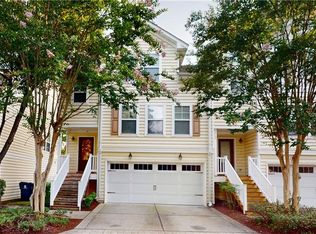 5565 Taylors Walke Ln, Virginia Beach, VA 23462