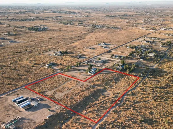 9975 Anderson Ranch Rd, Phelan, CA 92371