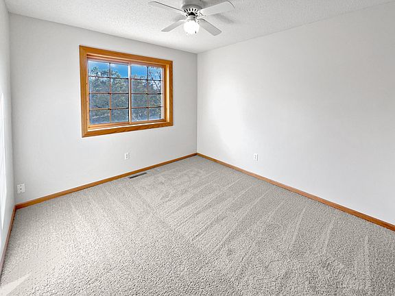5th image of 1532 Wintergreen Ct