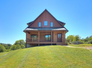 1415 Boxwood Dr, Blacksburg, VA 24060