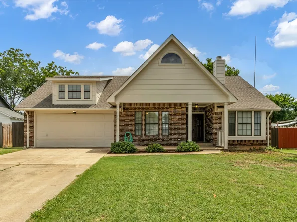 3300 Timberview Dr, Corinth, TX 76210