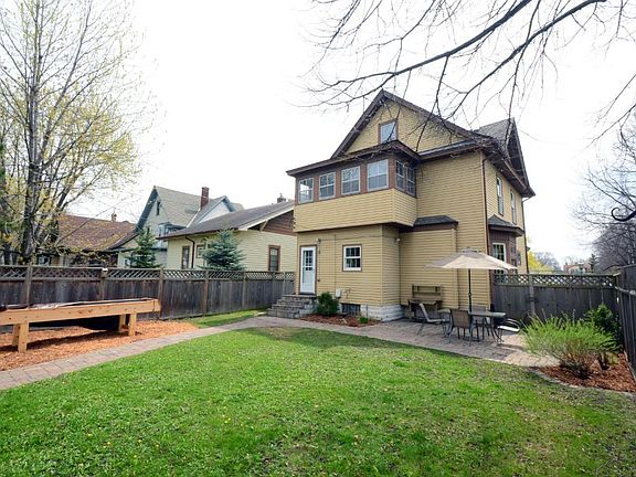 4th image of 1457 Blair Ave