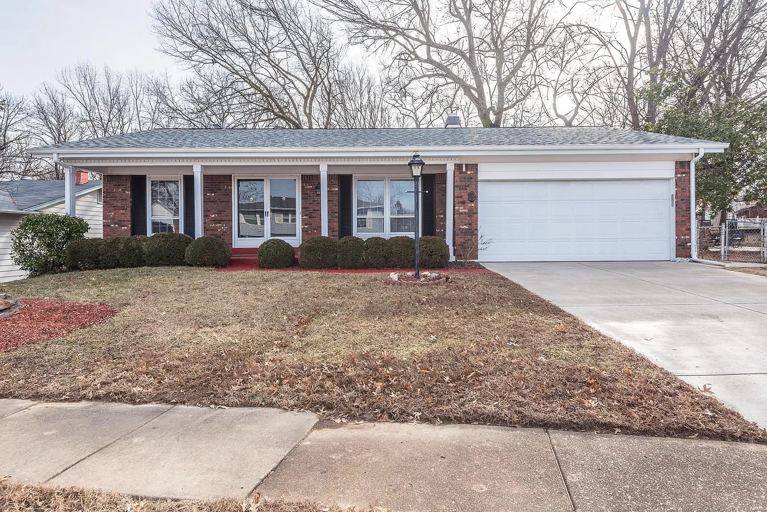4142 Marseille Dr photo 1