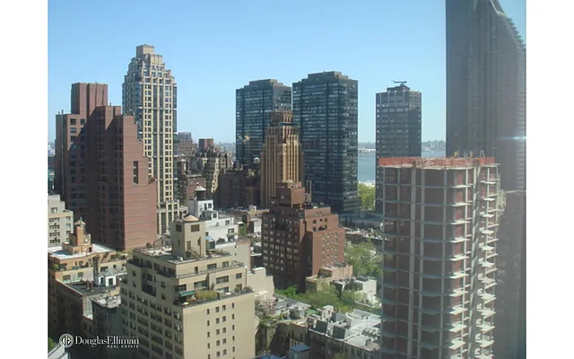 Rented by Douglas Elliman | media 7