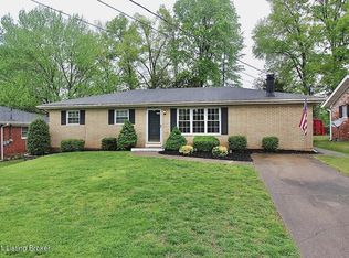 2011 Mary Lee Dr, New Albany, IN 47150