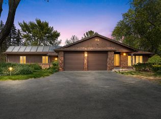 180 Stockton Ct, Brookfield, WI 53005