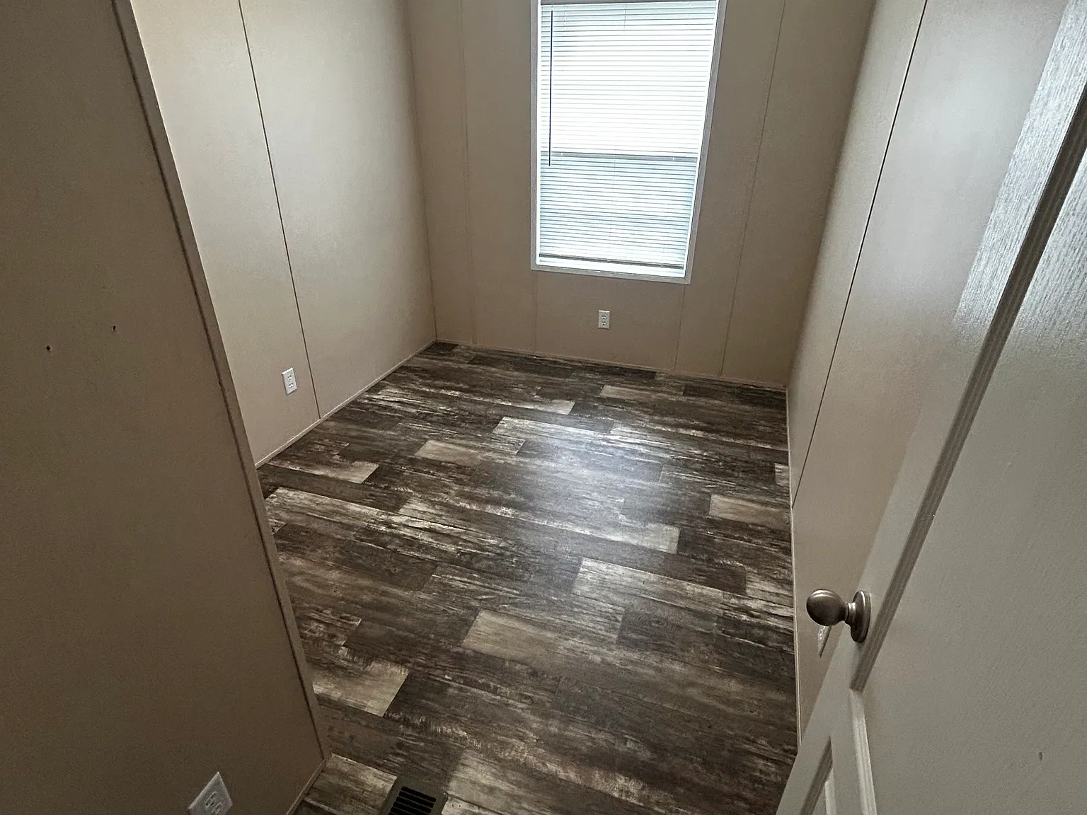 3 bed, $1,150 — Photo 3