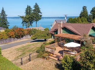 6809 SW Maury Park Rd, Vashon, WA 98070