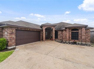 6913 Round Table St, Corpus Christi, TX 78414