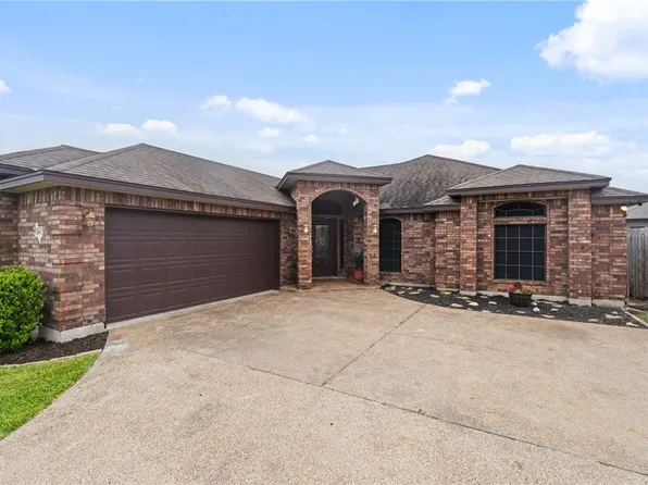 6913 Round Table St, Corpus Christi, TX 78414