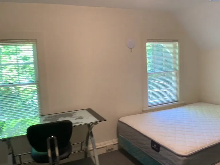 114 Highland Pl #2-3-4 — Photo 14