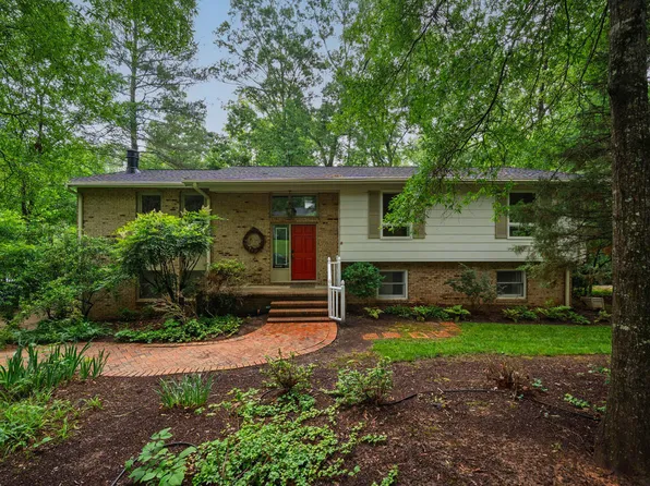 803 Churchill Dr, Chapel Hill, NC 27517