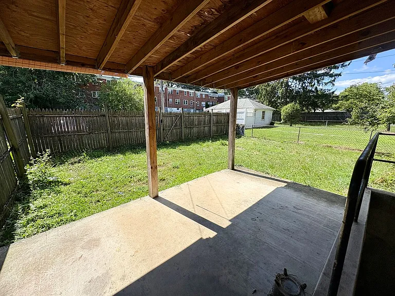 1234 S 19th St — Photo 22