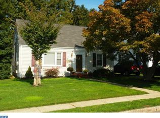 22 Brighten Dr, Hamilton, NJ 08619