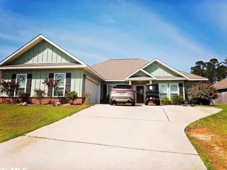 12561 Waxwing Ave — Photo 2