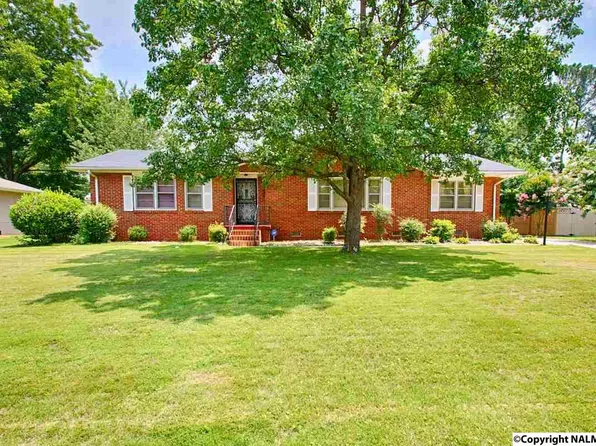 2407 Penn St SW, Huntsville, AL 35801