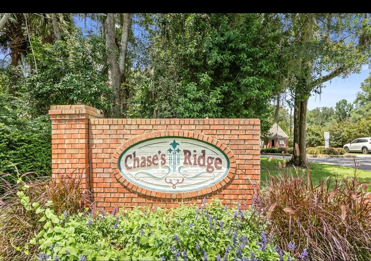 2 bed, 1008 sqft, $1,599 — Photo 1