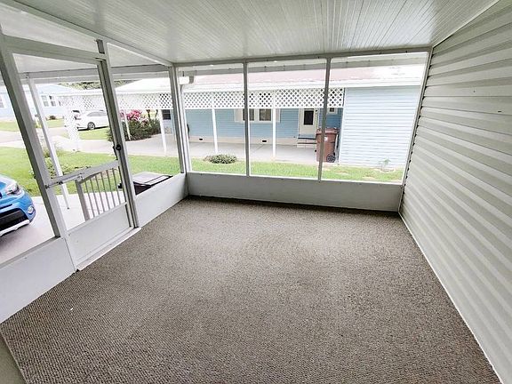 3rd image of 150 Winterdale Dr