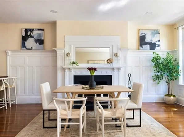 1896 Beacon St, Brookline, MA