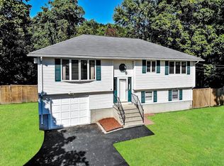 1286 Parker St, Springfield, MA 01129