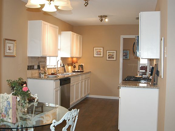 3rd image of 451 Adrian Dr