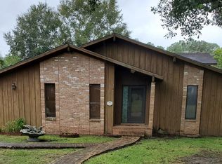 2701 Valleywood Dr, Gautier, MS 39553