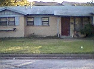 1204 Parsons Ln, Fort Worth, TX 76106