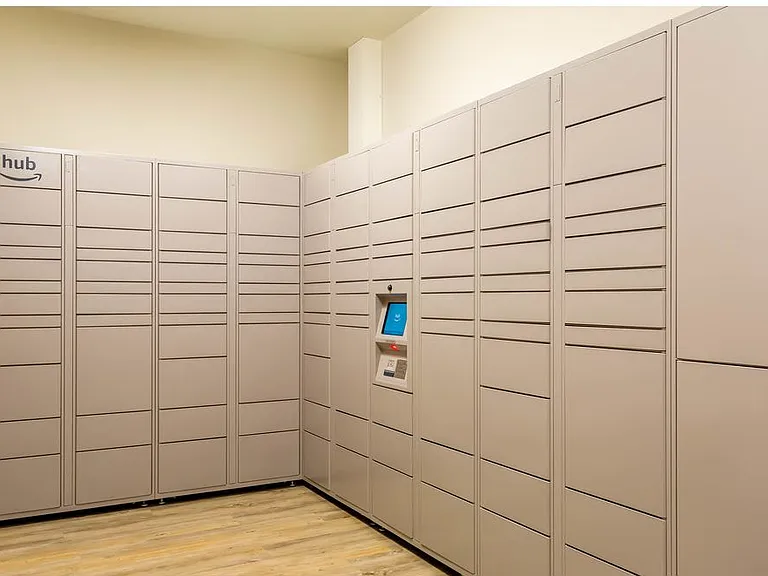 Clubhouse- Package Room