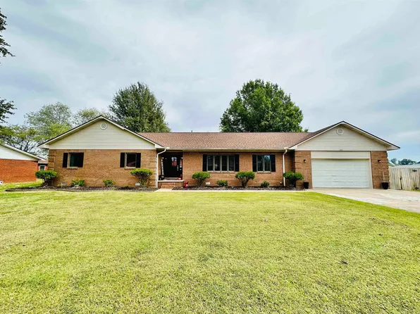 209 SW Larkspur Dr, Walnut Ridge, AR 72476