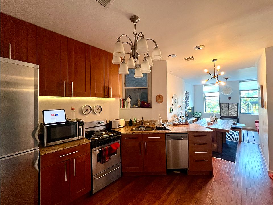 Kitchen x Living