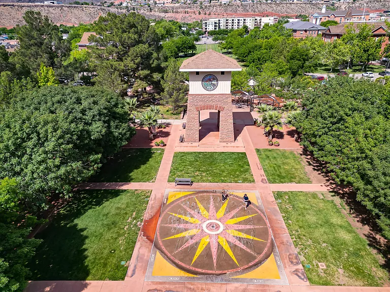 Red Cliffs Gardens — Photo 18