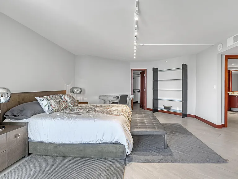 5200 N Ocean Dr #1902 — Photo 22