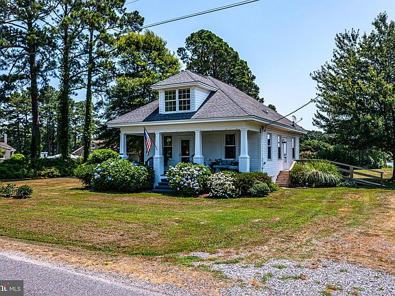 4th image of 3015 Fleeton Rd