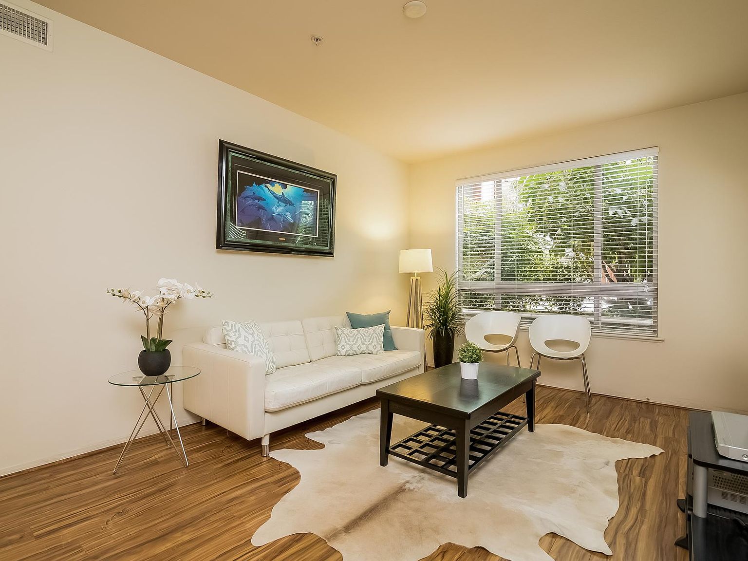 100 S Alameda St Unit 167 Los Angeles Ca 90012 Zillow 🏡 getting real about real estate ➡️ helping you move forward 🔎 show us how you're #zillowing zlw.re/weekendprojects. zillow