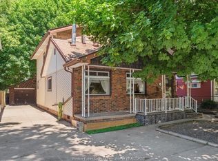 3648 King St, Windsor, ON N9C1P5
