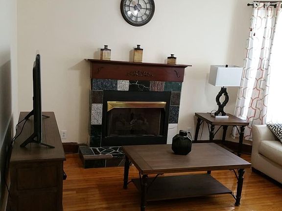 2nd image of 4865 N Magnolia Ave APT 2