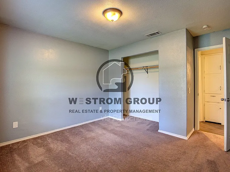 6709 Mabell St — Photo 32