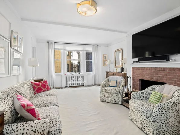 59 W 12th St APT 5B, New York, NY 10011