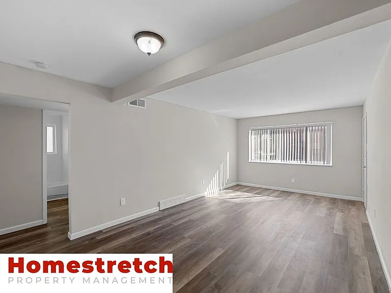 2 Bruce Dr #3 — Photo 30