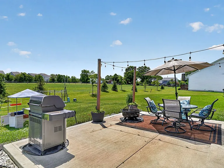 3805 Mantle Dr — Photo 43