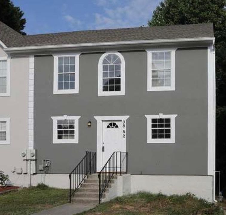 1st image of 3852 Meadow Green Ct