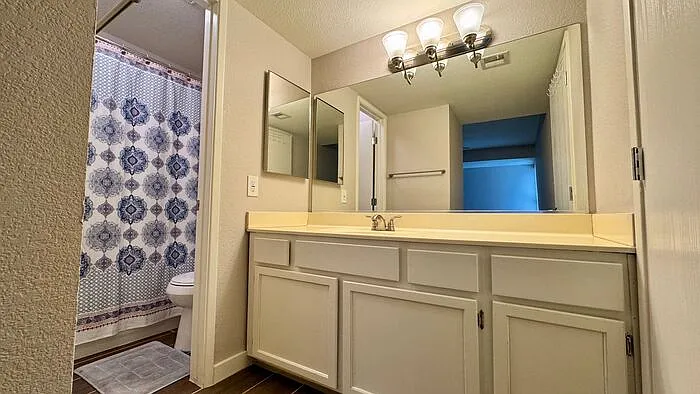 4211 E Palm Ln #202 — Photo 13