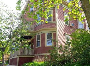73 Holden St #2A, Providence, RI 02908