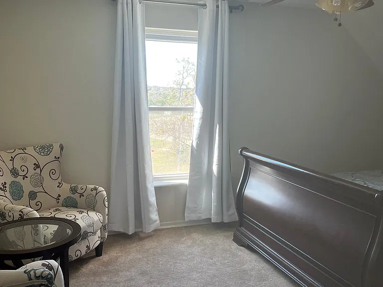 2209 Apache Dr — Photo 8