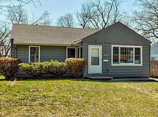 3827 Sherman Blvd, Des Moines, IA 50310